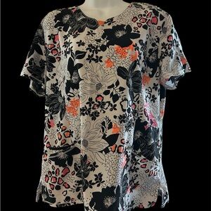 INFINITY Gray and White Boxy Short Sleeve scrub top